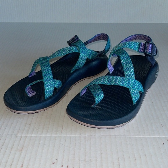 Chaco Z2 Teal And Purple Adjustable Strap Classic Sandals - Picture 2 of 8